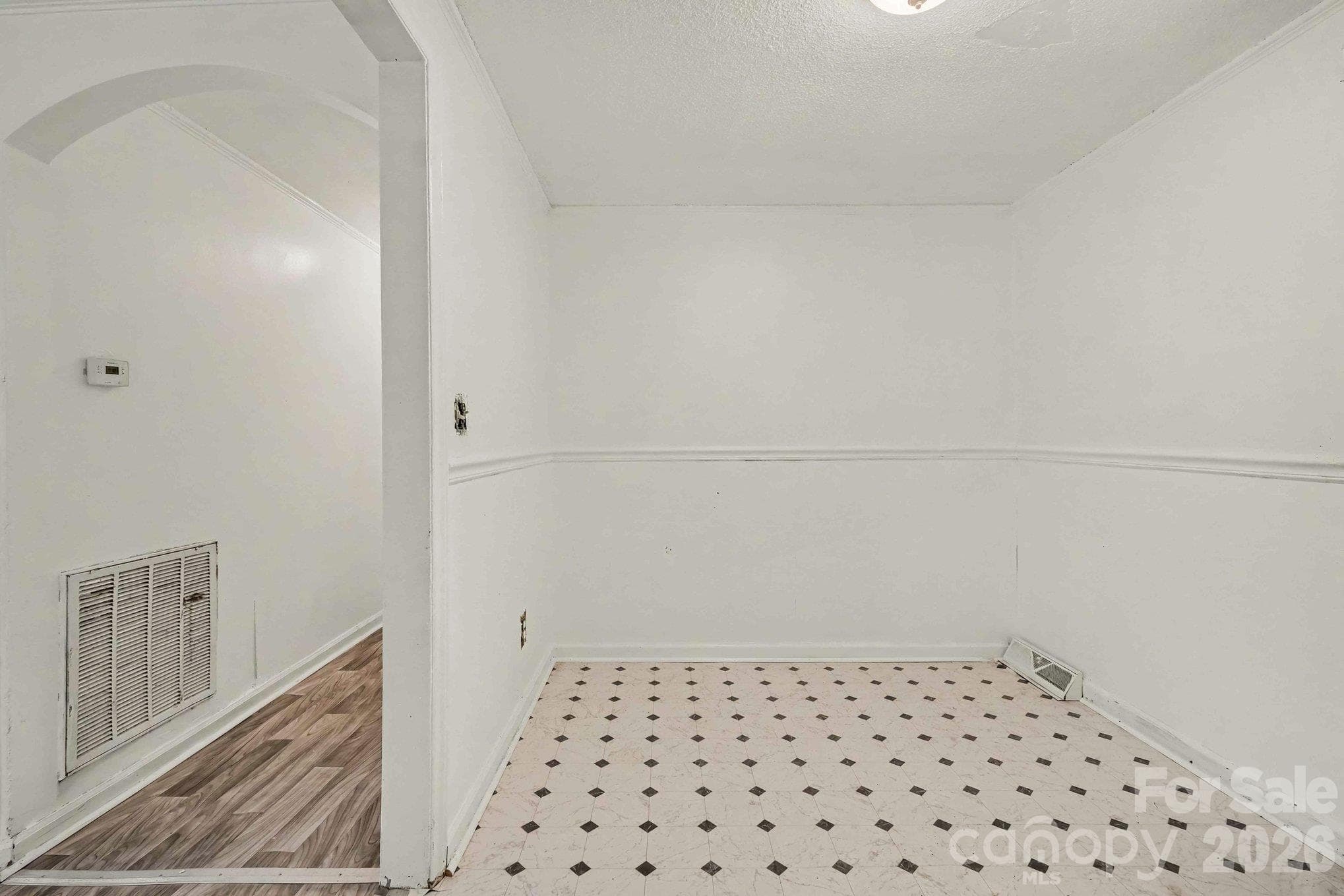 Single Family Residence at 1101 Jack Davis Road, Monroe, photo 6 of 34