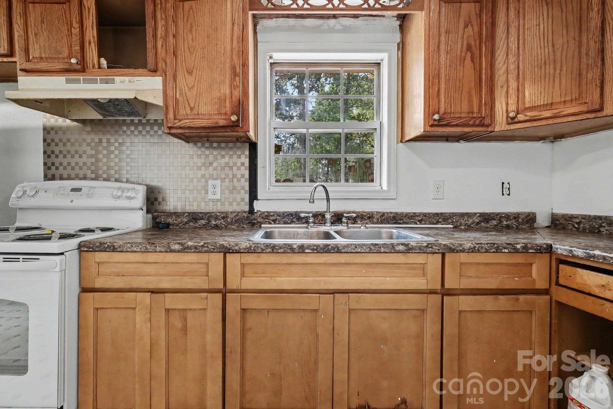 Single Family Residence at 1101 Jack Davis Road, Monroe, photo 12 of 34