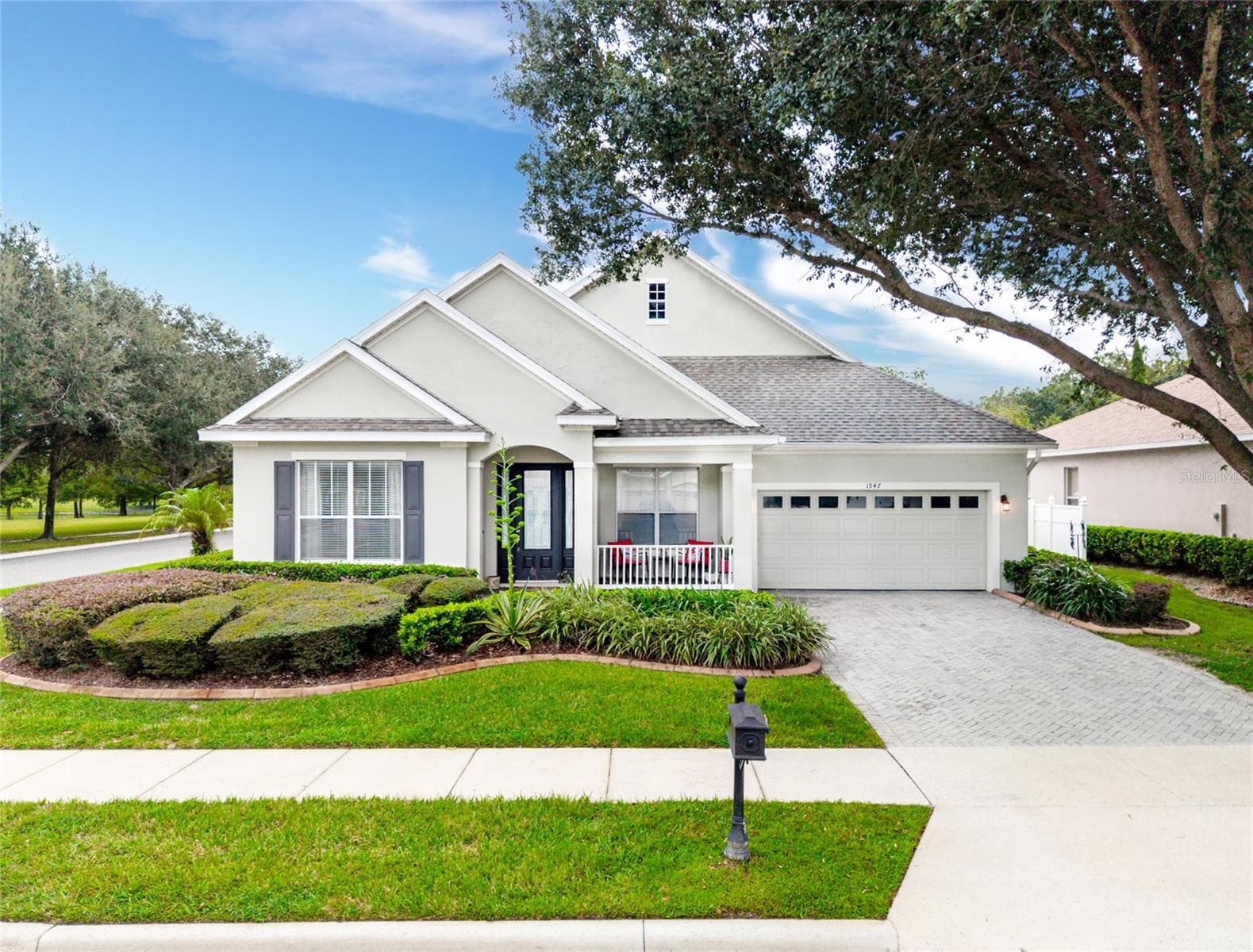 1947 BAY CLOVER DR