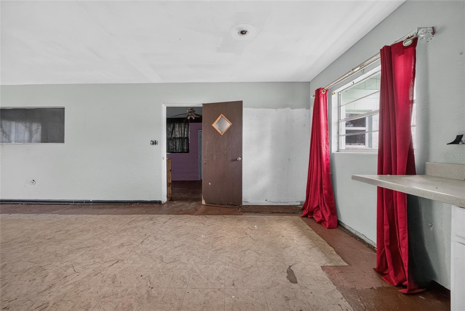 Single Family Residence at 1210 W 15TH ST, SANFORD, photo 15 of 35