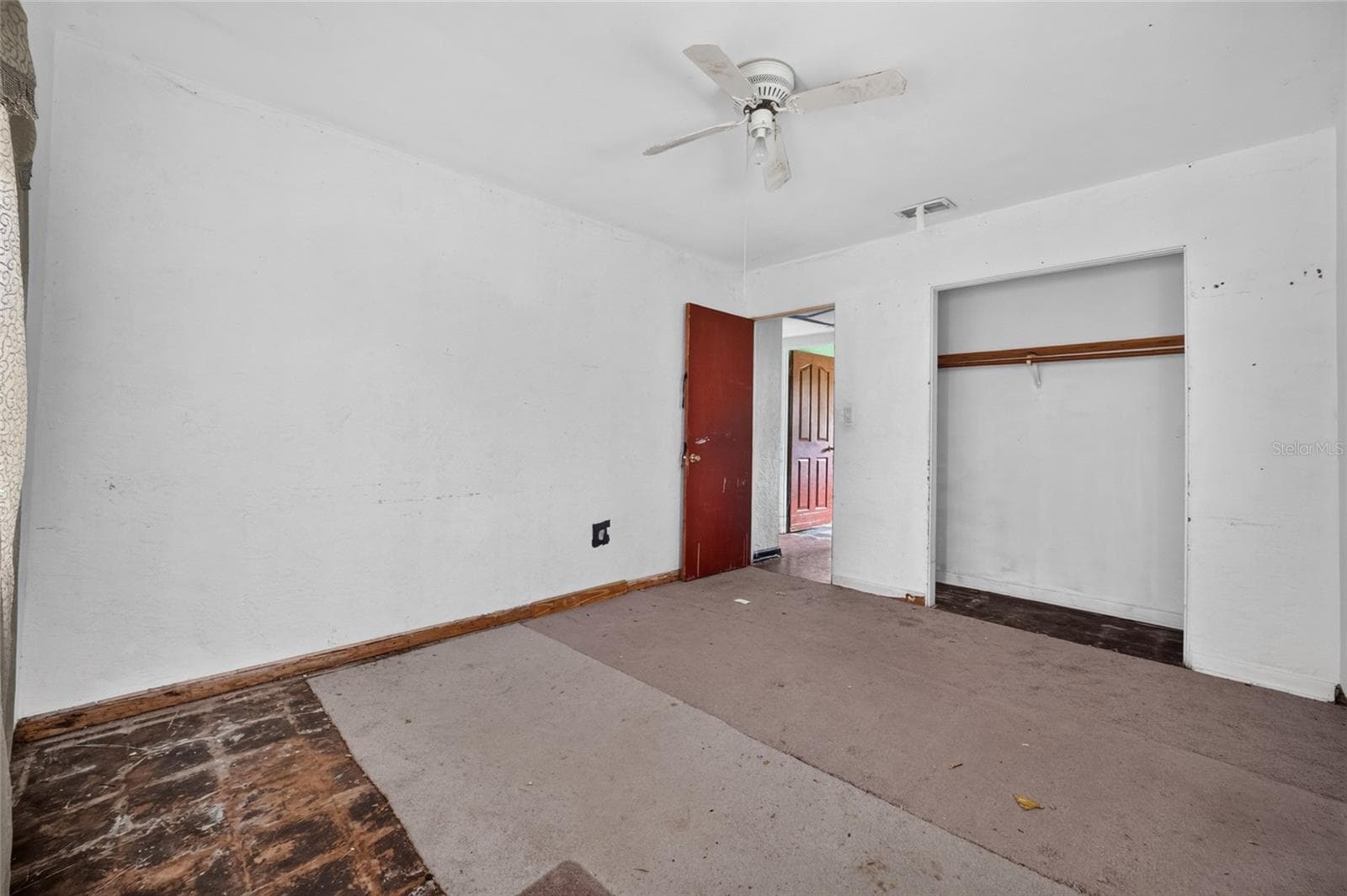 Single Family Residence at 1210 W 15TH ST, SANFORD, photo 22 of 35
