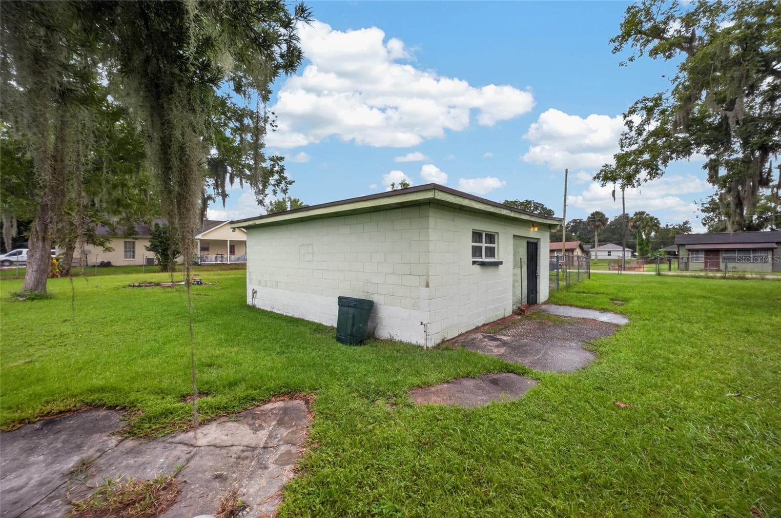 Single Family Residence at 1210 W 15TH ST, SANFORD, photo 31 of 35