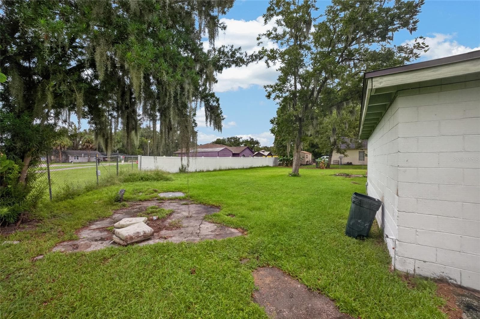 Single Family Residence at 1210 W 15TH ST, SANFORD, photo 32 of 35