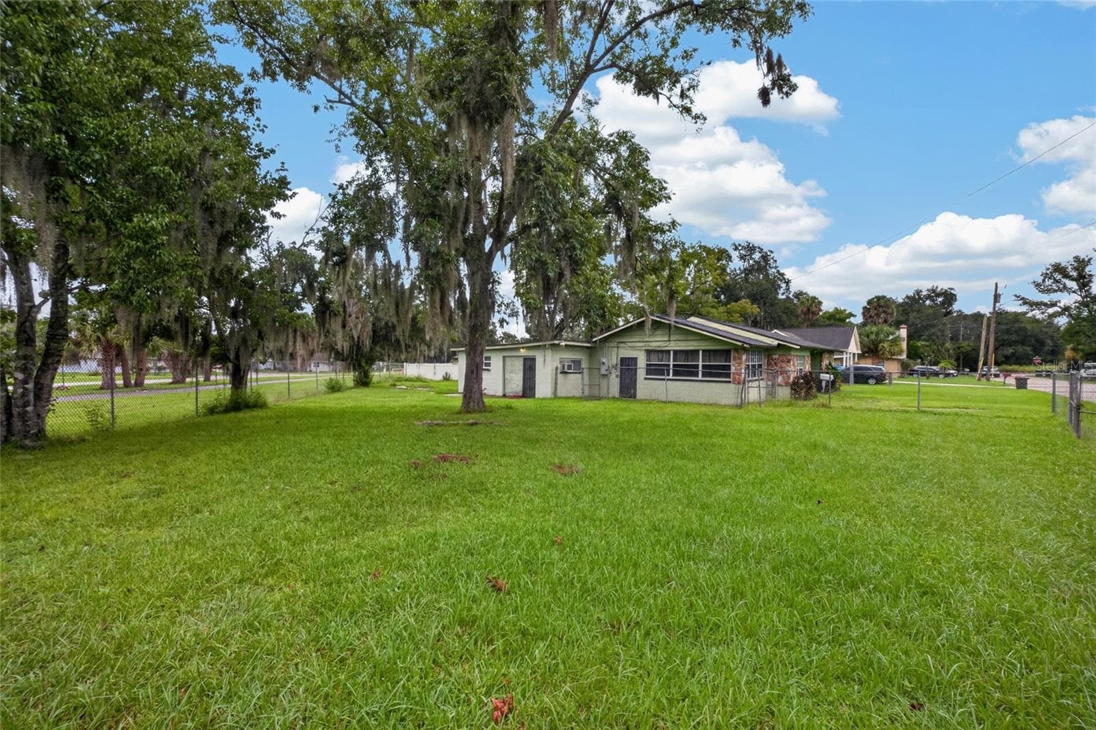 Single Family Residence at 1210 W 15TH ST, SANFORD, photo 33 of 35
