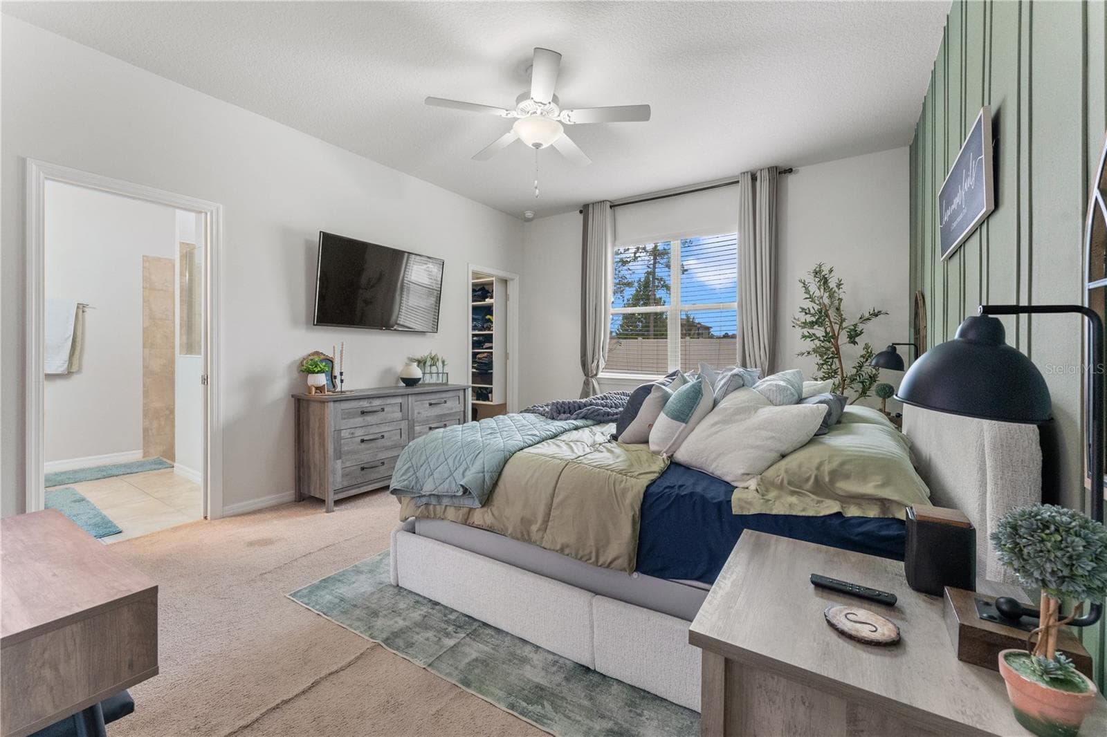 Single Family Residence at 18486 ROCOCO RD, SPRING HILL, photo 14 of 26