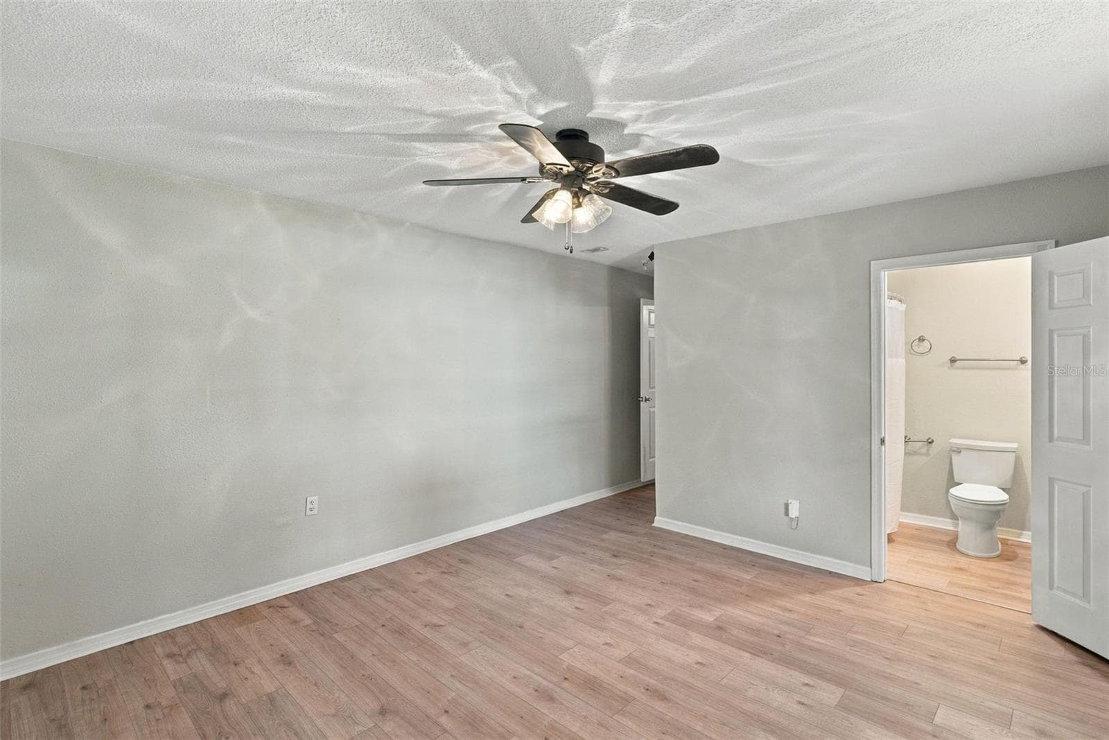 Single Family Residence at 1548 ORANGE ST, CLEARWATER, photo 21 of 54