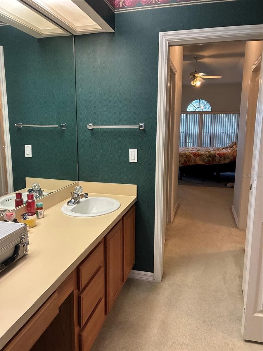 MASTER BATHROOM - 14 CRYSTAL WATERS DR, WINTER HAVEN