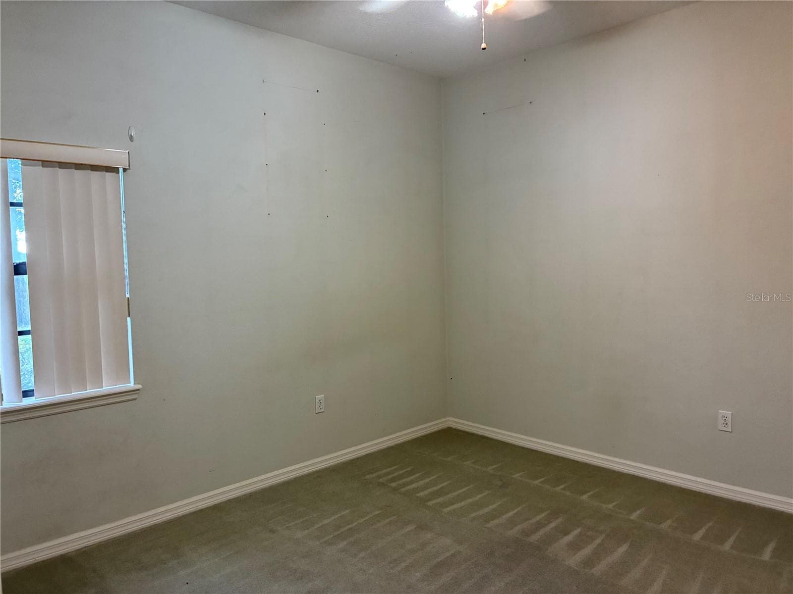 BEDROOM 2 - 14 CRYSTAL WATERS DR, WINTER HAVEN