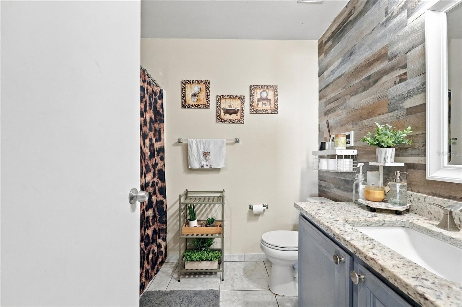 Single Family Residence at 10521 ROCKING A RUN, ORLANDO, photo 21 of 42