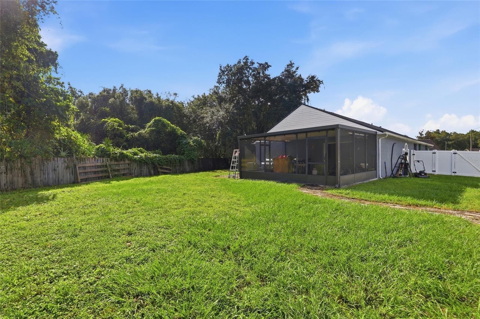 Single Family Residence at 10521 ROCKING A RUN, ORLANDO, photo 30 of 42