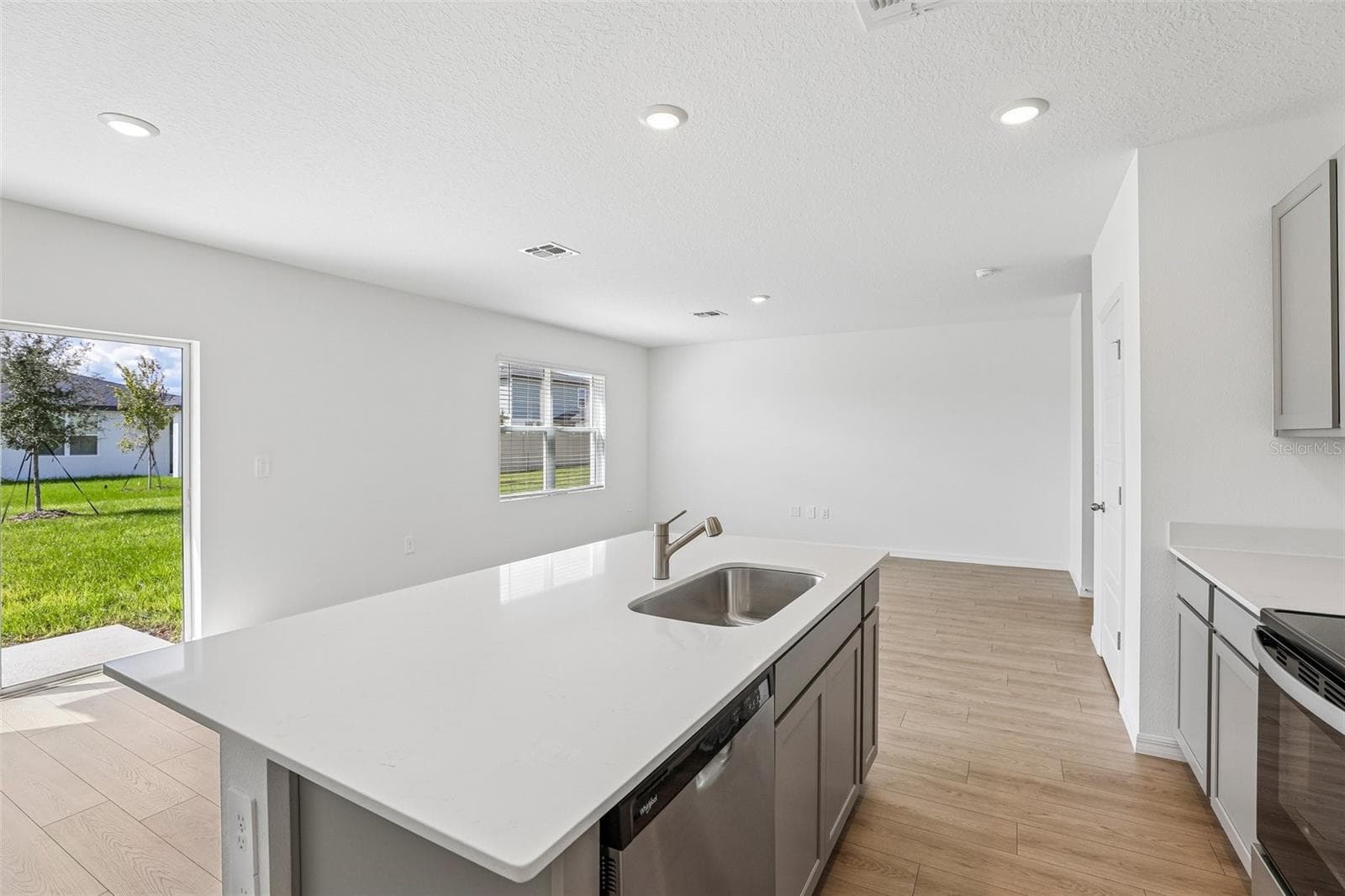 Single Family Residence at 4755 ROLLING LAKE LN, DAVENPORT, photo 12 of 33