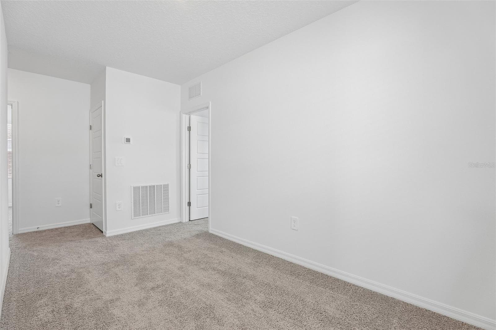 Single Family Residence at 4755 ROLLING LAKE LN, DAVENPORT, photo 25 of 33