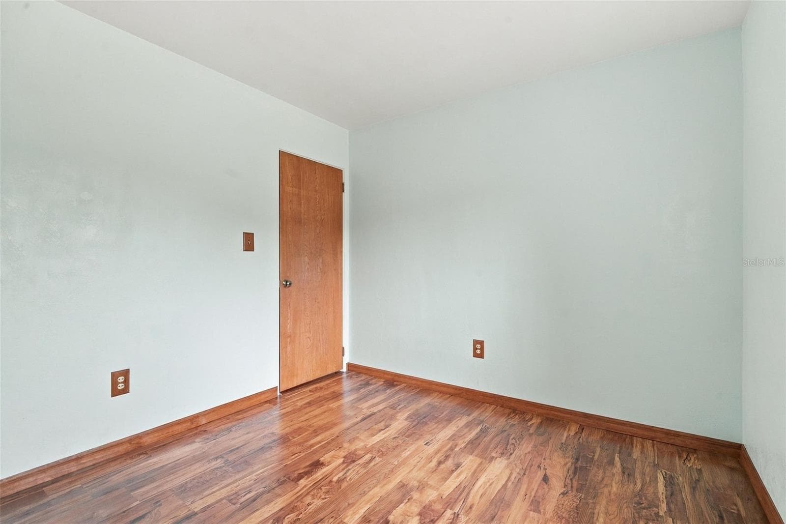 Single Family Residence at 480 W NEW YORK AVE, ORANGE CITY, photo 18 of 27