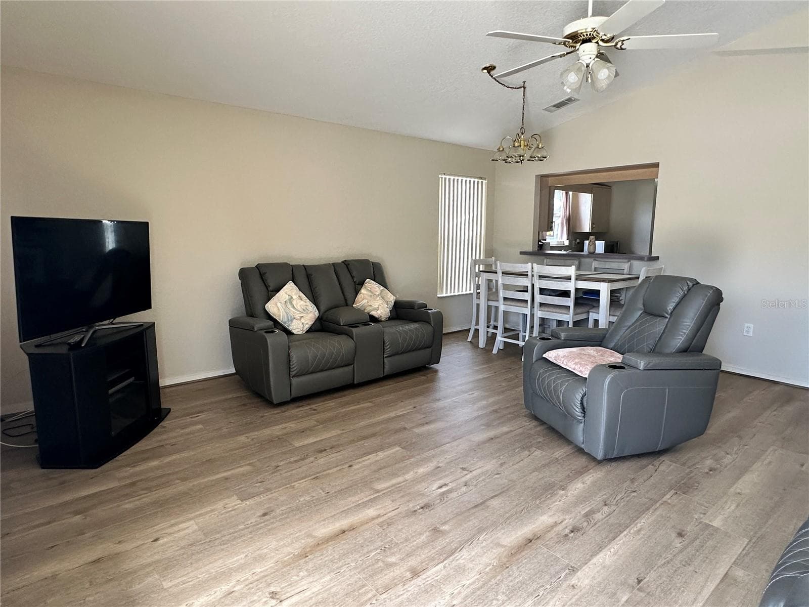 Single Family Residence at 1155 MOTORCOACH DR, POLK CITY, photo 4 of 27
