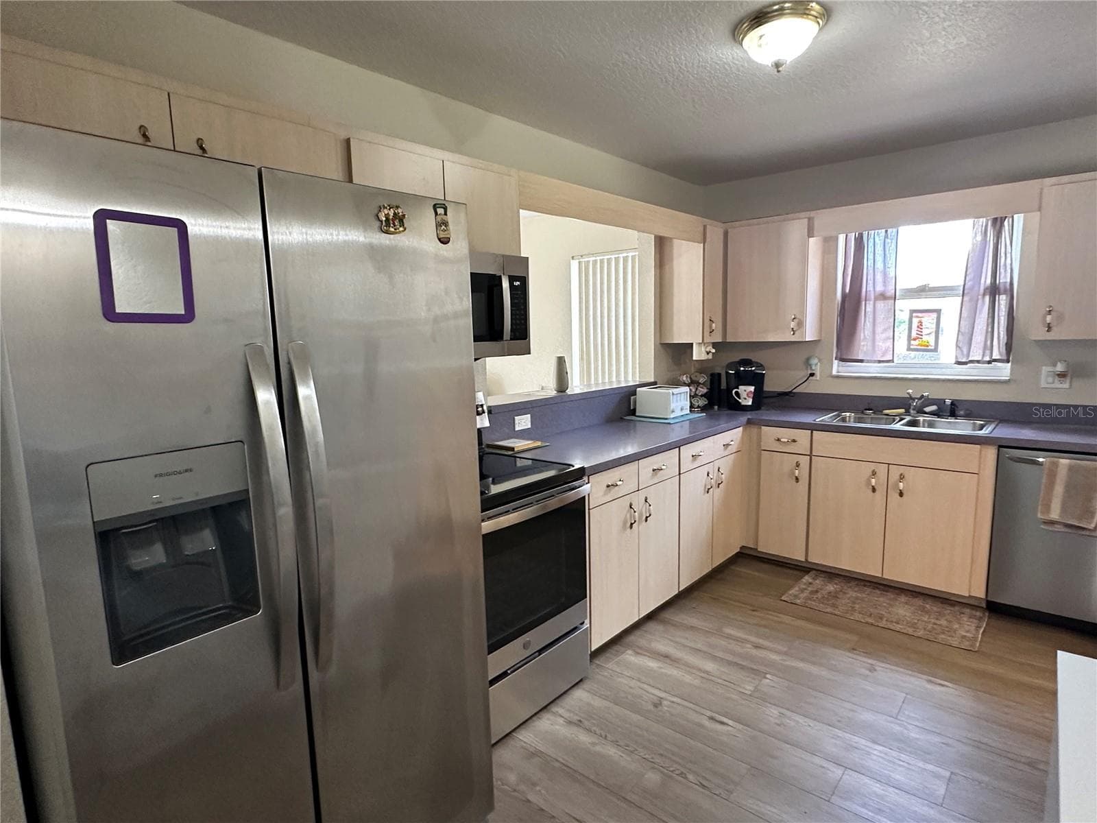 Single Family Residence at 1155 MOTORCOACH DR, POLK CITY, photo 8 of 27