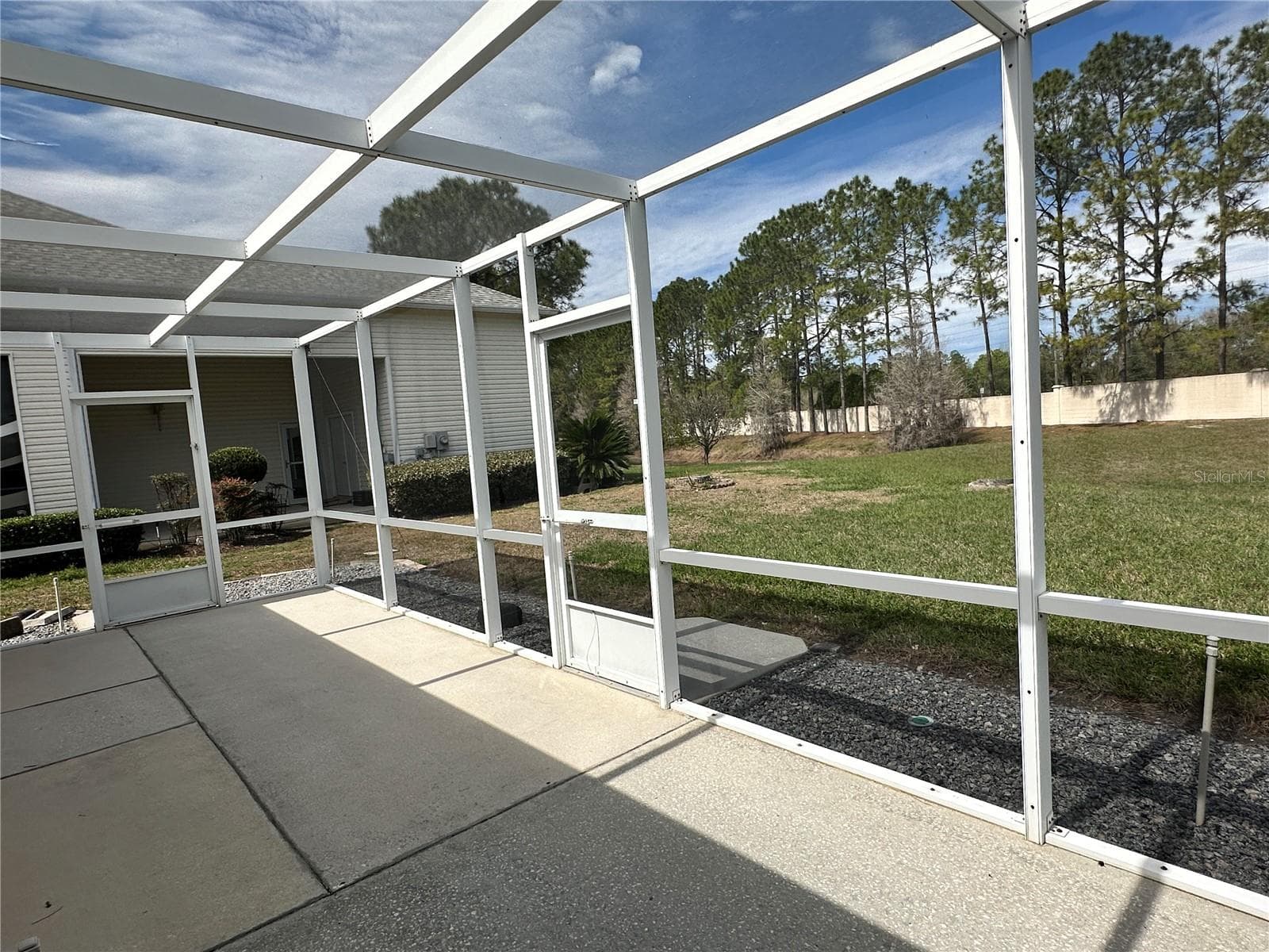 Single Family Residence at 1155 MOTORCOACH DR, POLK CITY, photo 14 of 27