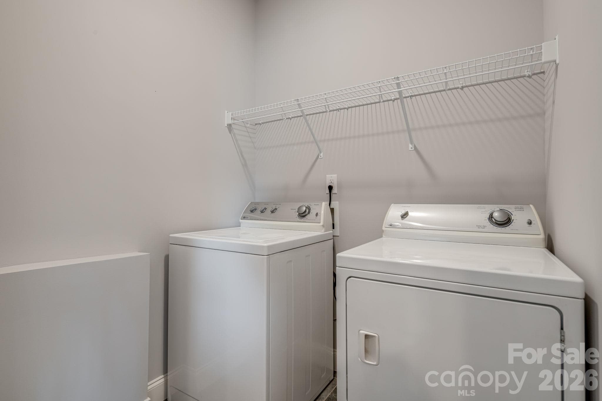 Dedicated Laundry Room - 76 Rose Creek Road, Leicester