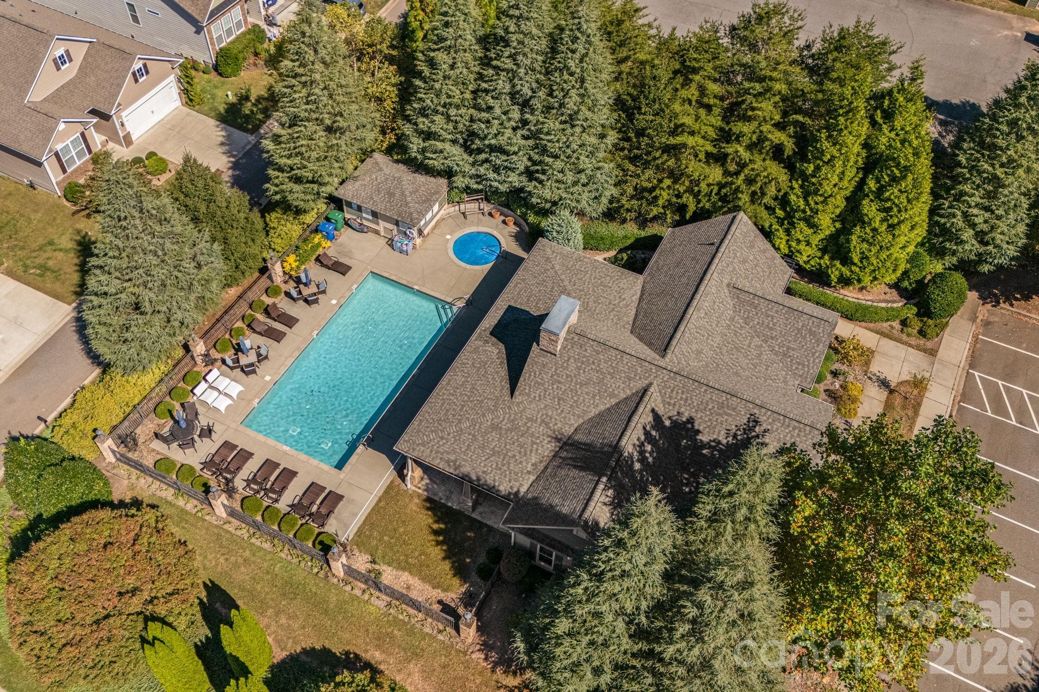 Overview of community pool and clubhouse - 76 Rose Creek Road, Leicester