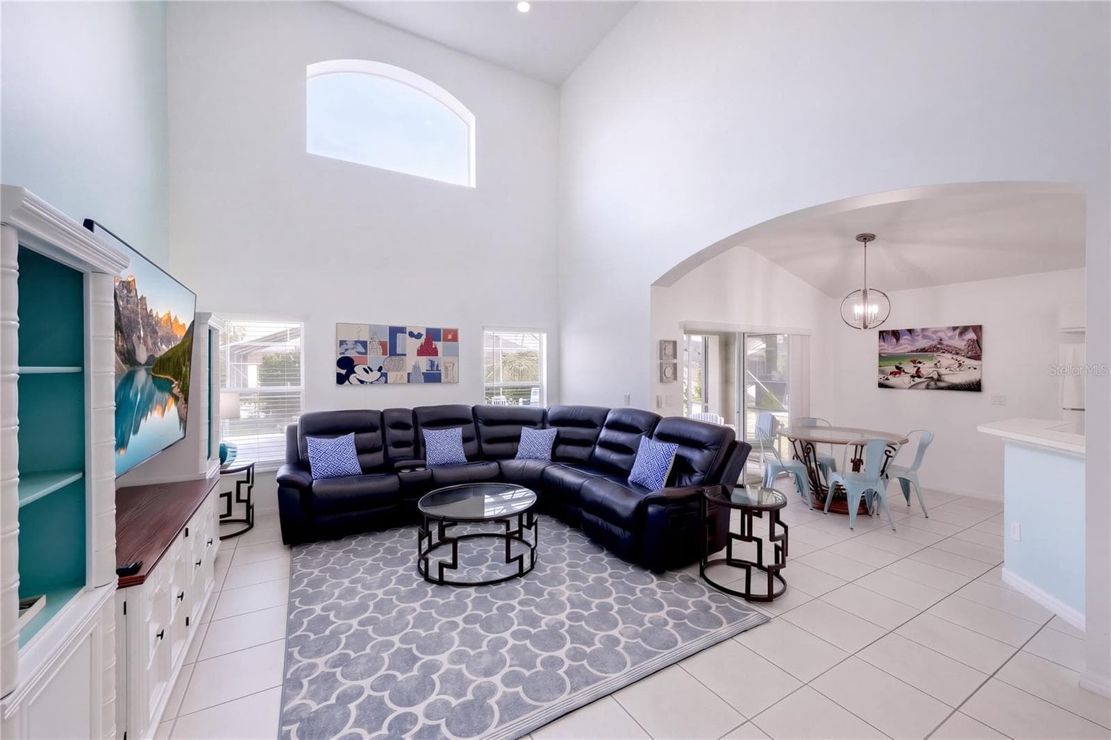Single Family Residence at 2608 EMERALD ISLAND BLVD, KISSIMMEE, photo 3 of 32