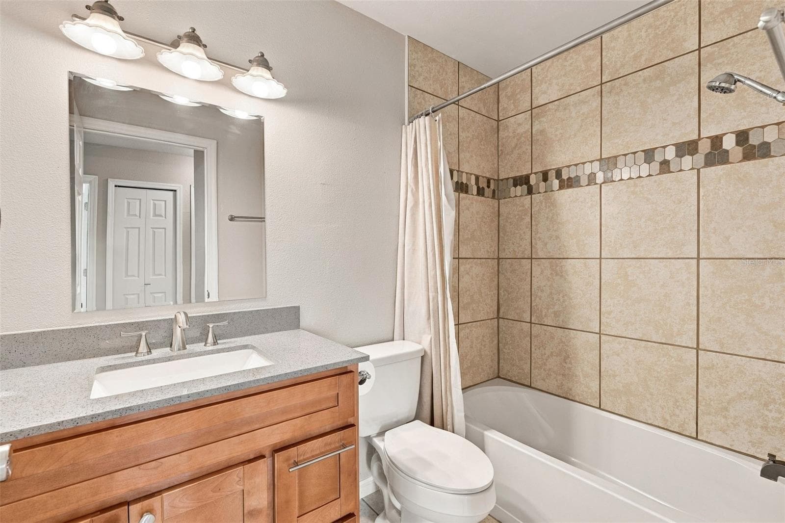 Guest Bathroom - 2555 PAN AMERICAN BLVD, NORTH PORT