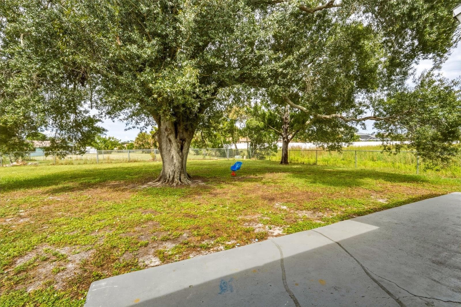 Patio/Backyard - 2555 PAN AMERICAN BLVD, NORTH PORT