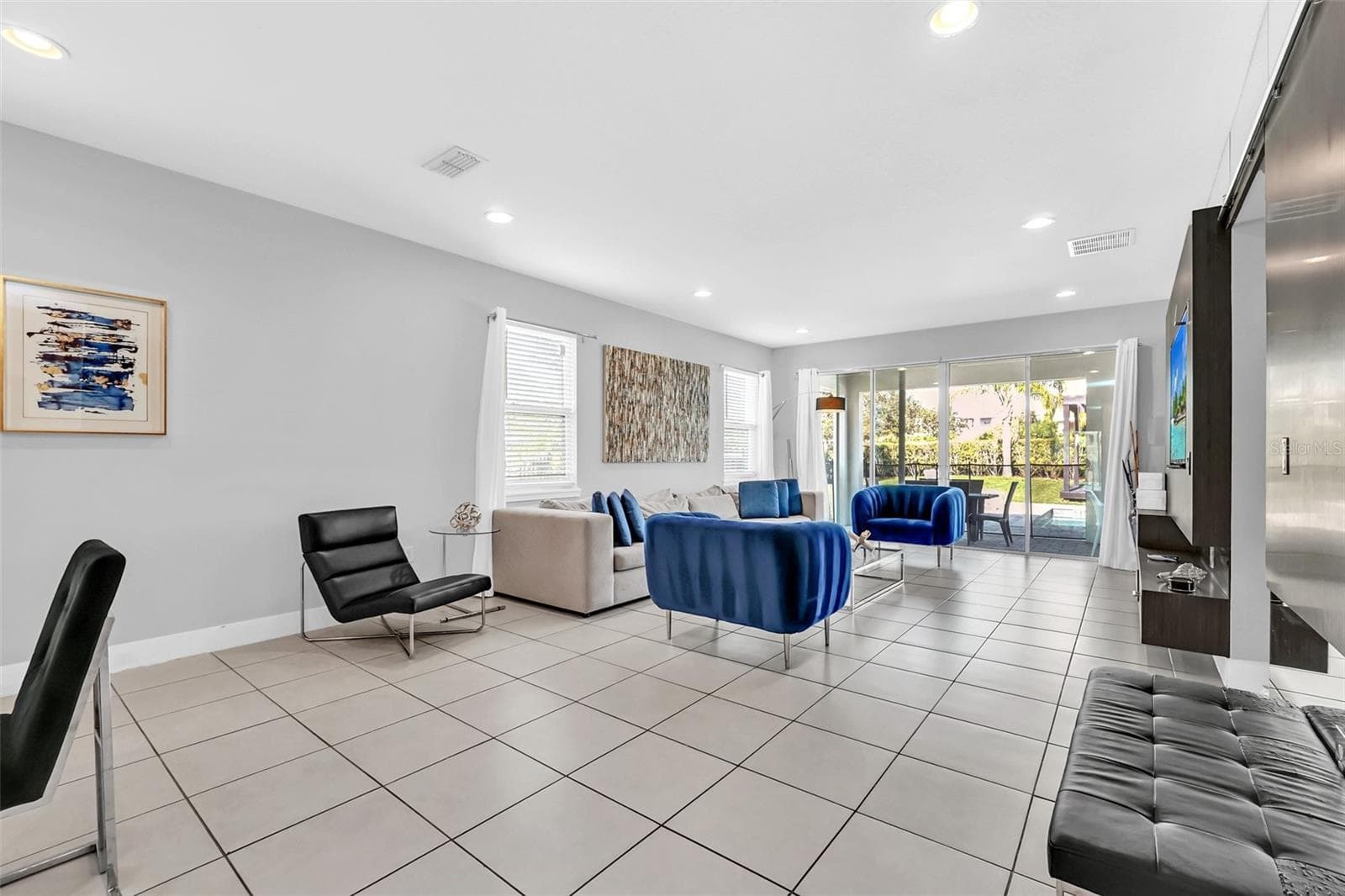 Single Family Residence at 7607 MACKINAW LN, KISSIMMEE, photo 16 of 67