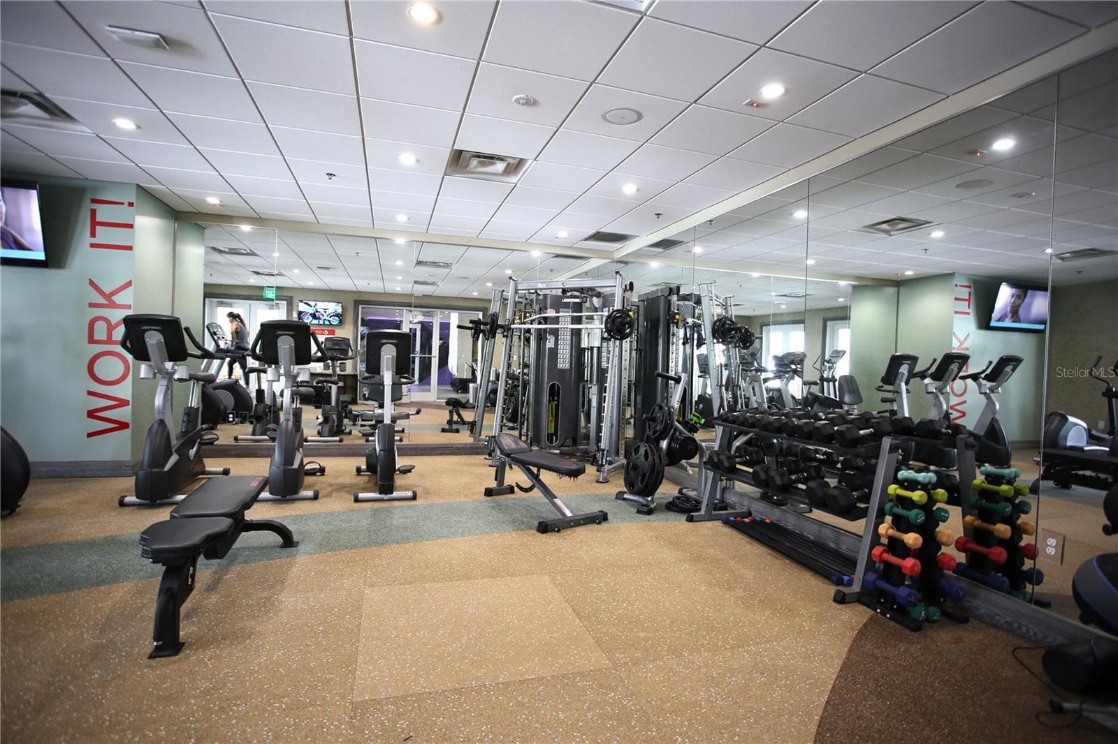 facilities - 7607 MACKINAW LN, KISSIMMEE