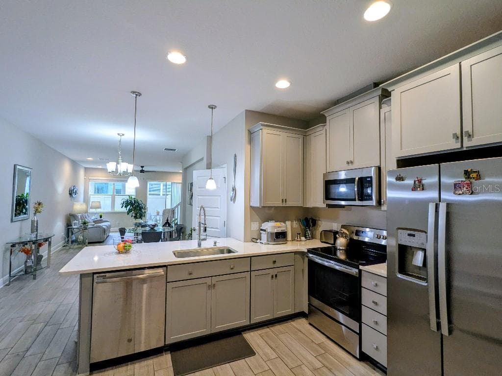 Townhouse at 2454 FOGGY CREEK CIR, CLEARWATER, photo 2 of 29