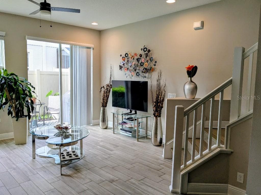 Townhouse at 2454 FOGGY CREEK CIR, CLEARWATER, photo 6 of 29