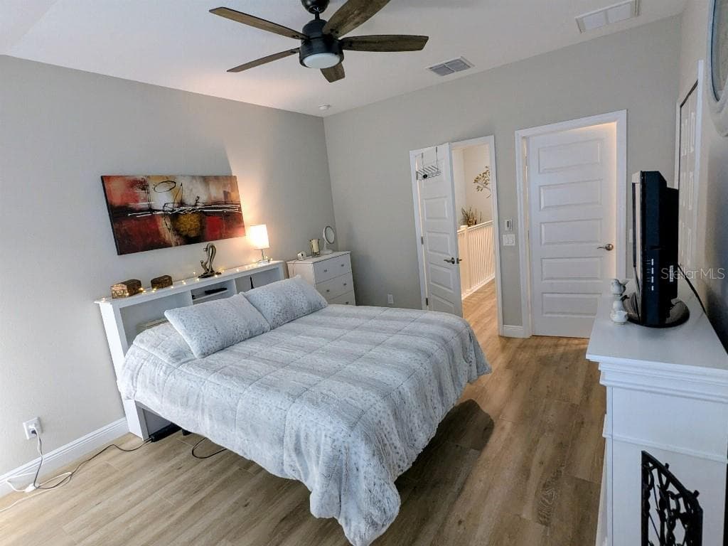 Townhouse at 2454 FOGGY CREEK CIR, CLEARWATER, photo 16 of 29