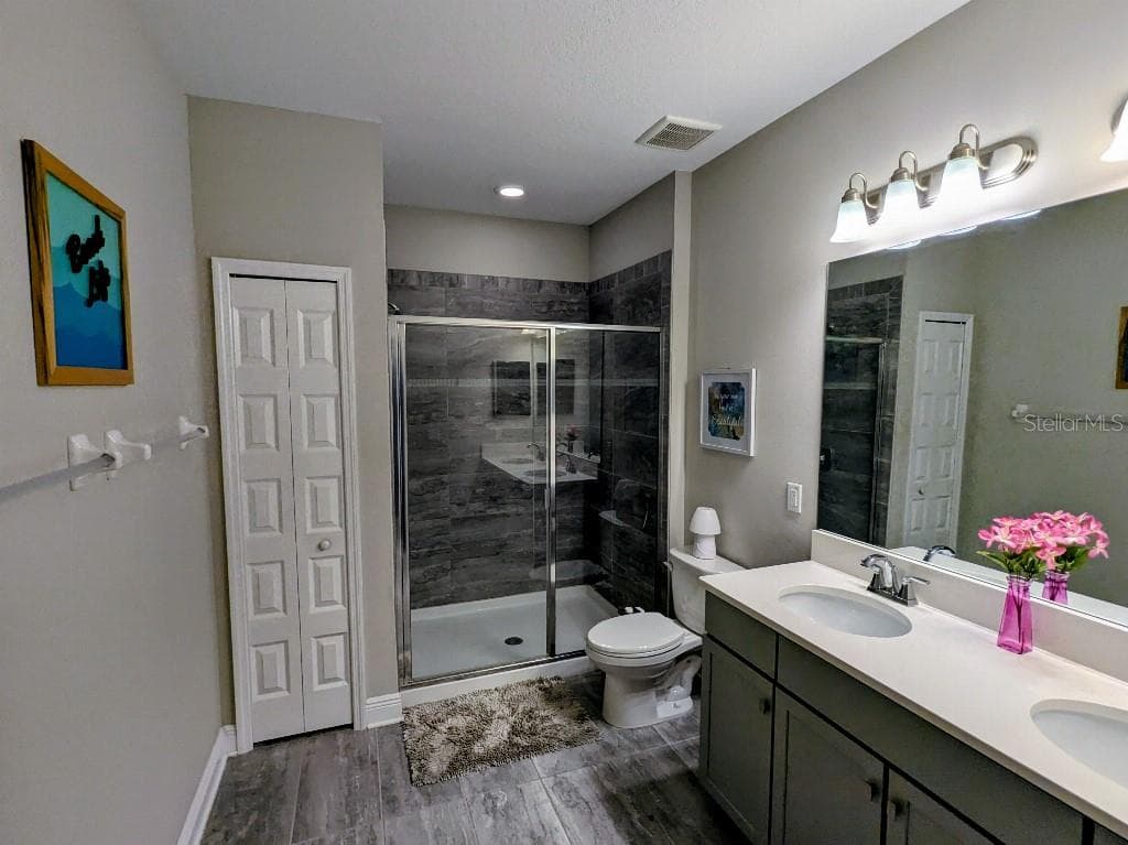 Townhouse at 2454 FOGGY CREEK CIR, CLEARWATER, photo 18 of 29