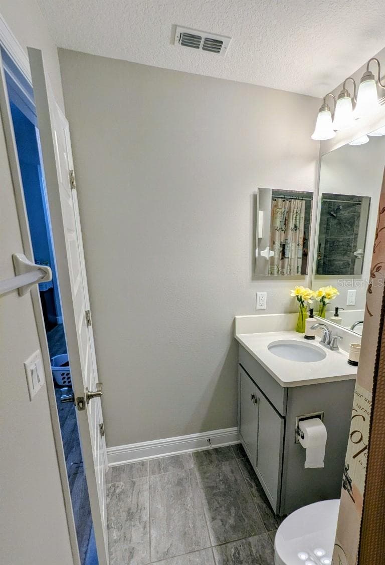 Townhouse at 2454 FOGGY CREEK CIR, CLEARWATER, photo 24 of 29