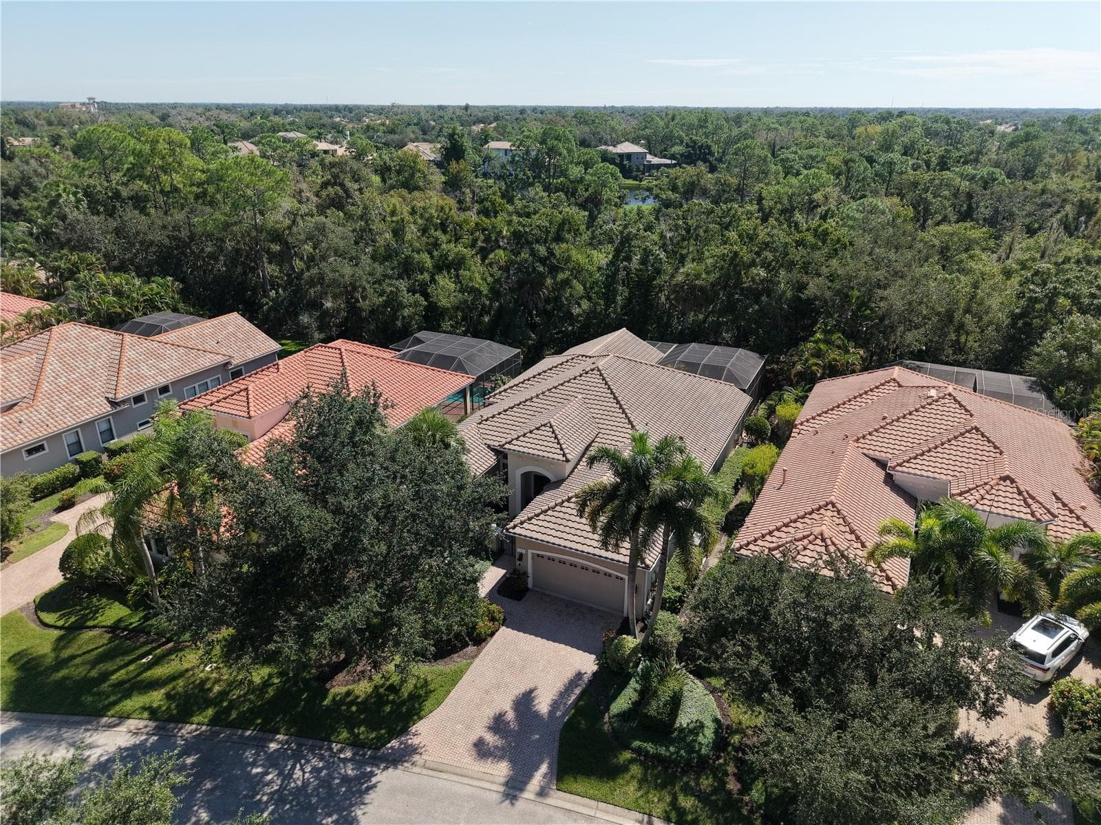 Single Family Residence at 7651 PORTSTEWART DR, LAKEWOOD RANCH, photo 49 of 59