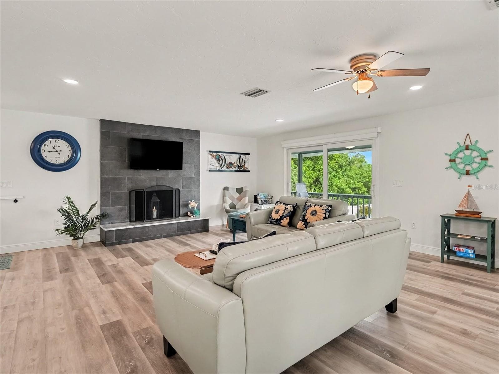 Single Family Residence at 2208 78TH ST W, BRADENTON, photo 5 of 27