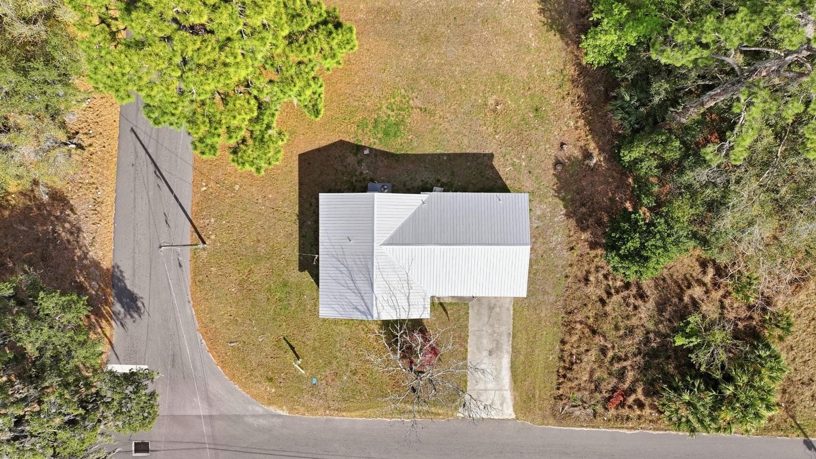 Single Family Residence at 2627 MYRTLE AVE, MIMS, photo 24 of 24