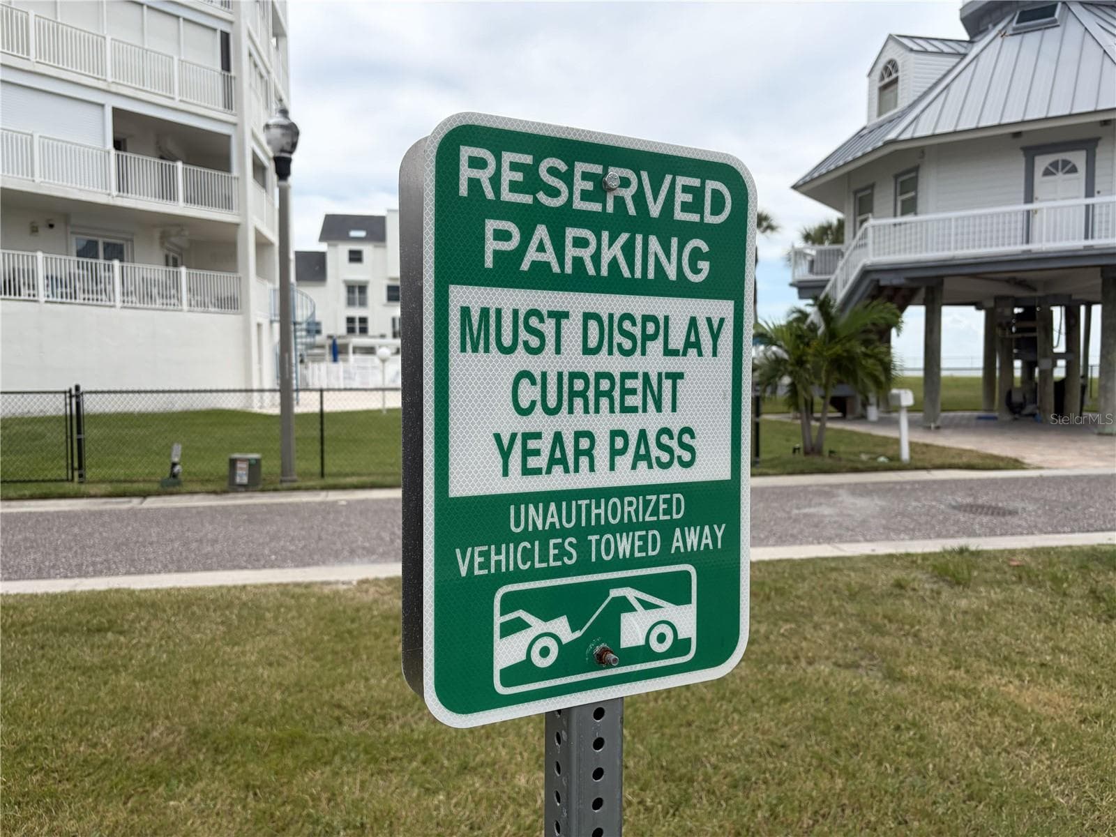 Private Parking with Beach Access with optional dues - 675 182ND AVE E, REDINGTON SHORES