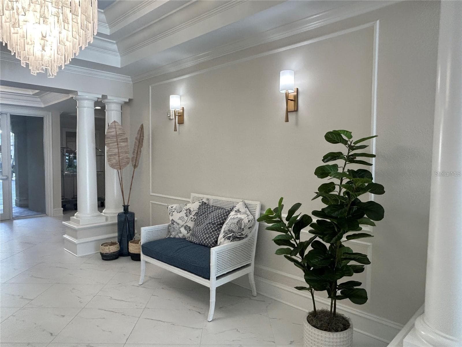 renovated hallway - 1064 N TAMIAMI TRL #1406, SARASOTA