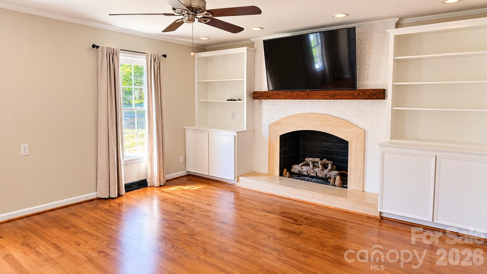 Single Family Residence at 120 Wellington Drive, Salisbury, photo 21 of 40