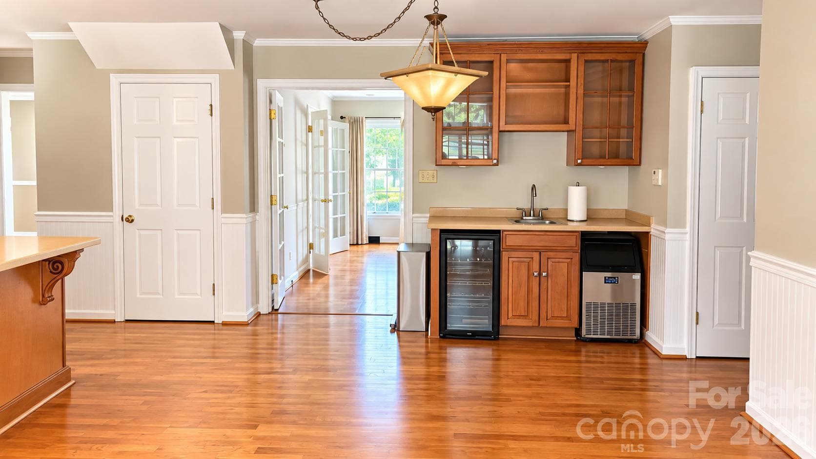 Single Family Residence at 120 Wellington Drive, Salisbury, photo 27 of 40