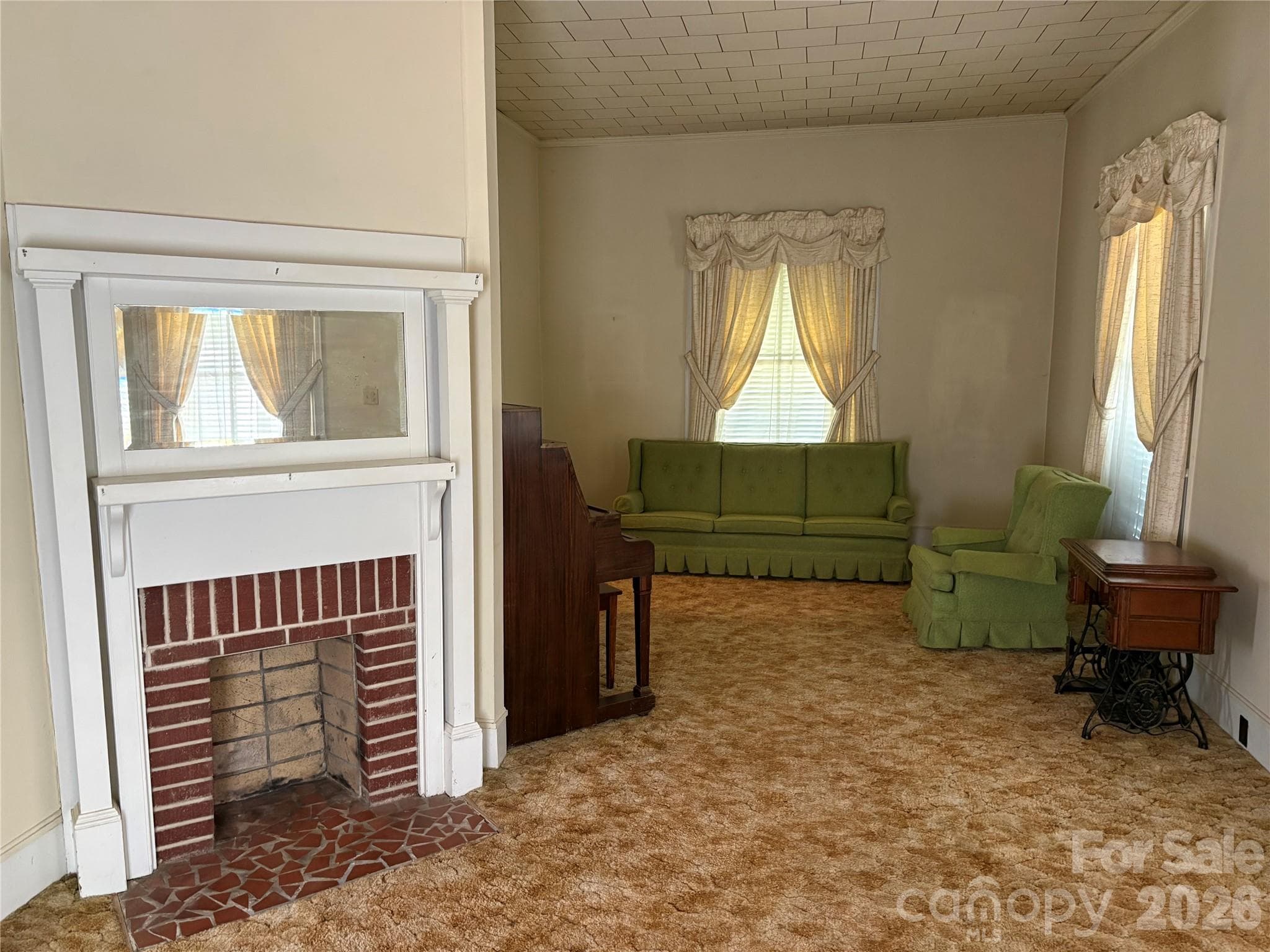 Single Family Residence at 114 Hampton Street, Chester, photo 4 of 32