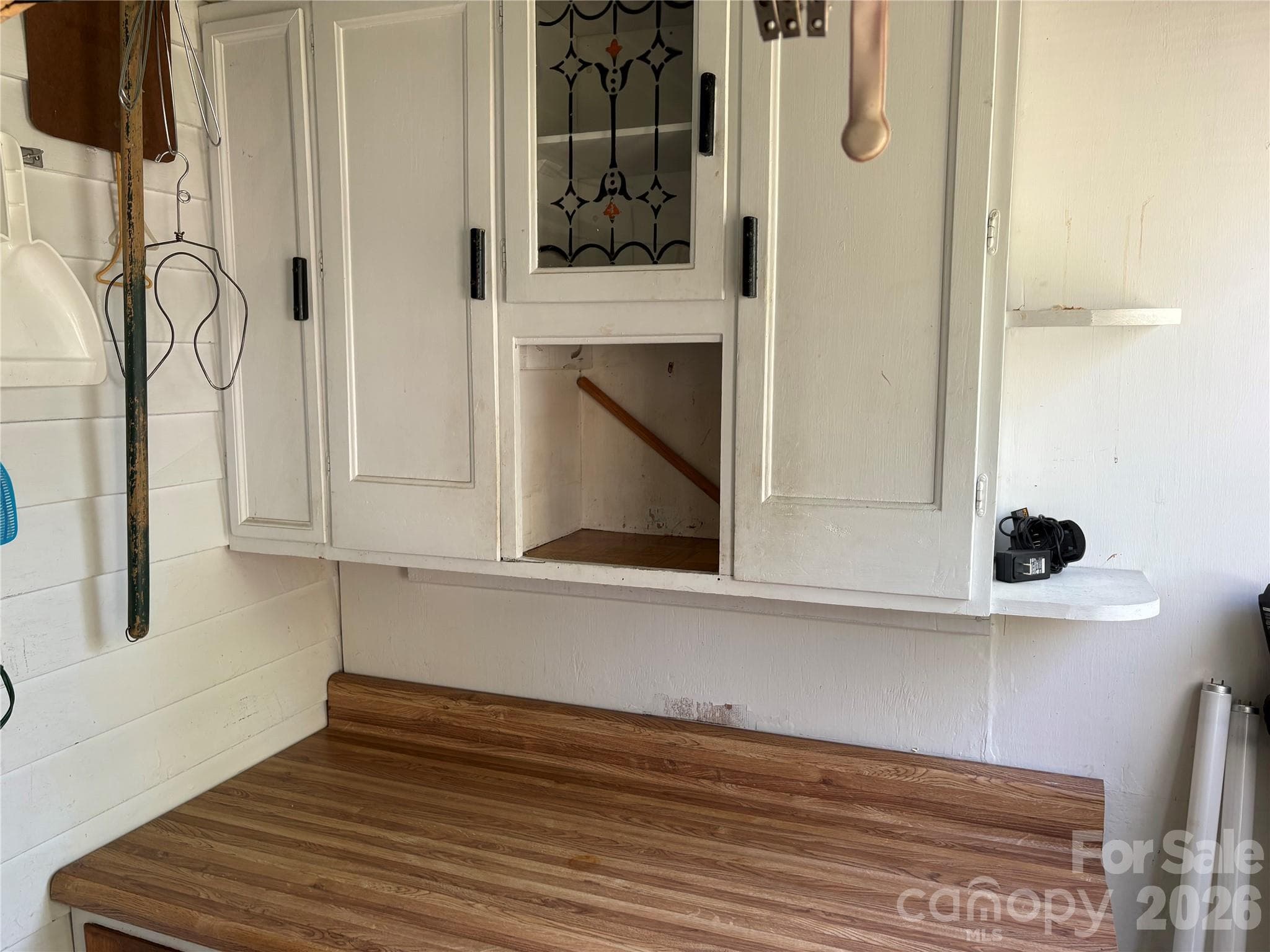 Single Family Residence at 114 Hampton Street, Chester, photo 25 of 32