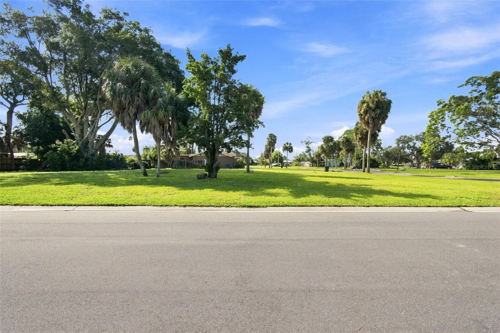 Single Family Residence at 4647 VENETIAN BLVD NE, ST PETERSBURG, photo 7 of 10
