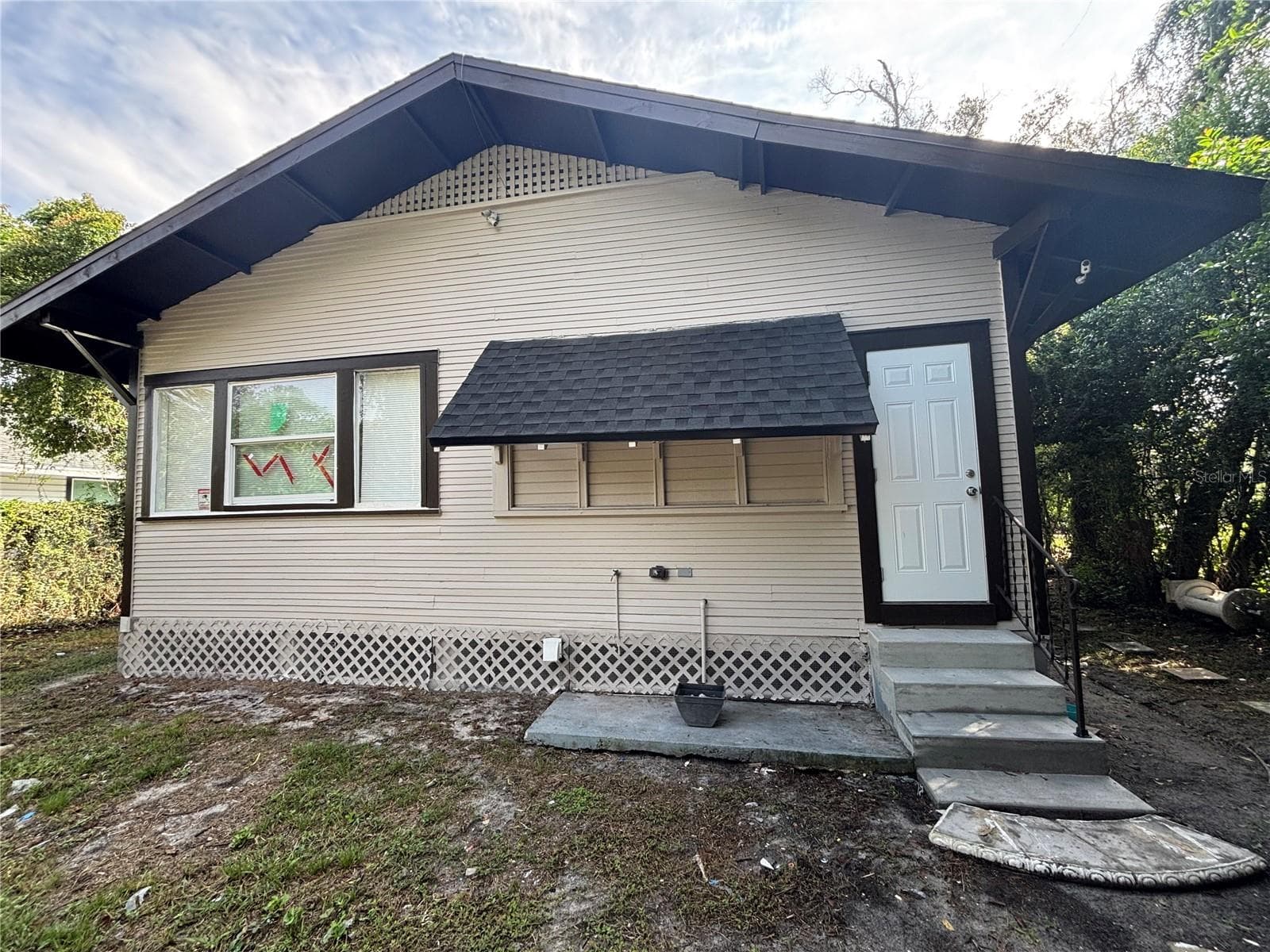 Single Family Residence at 8216 N 14TH STREET ST, TAMPA, photo 3 of 19