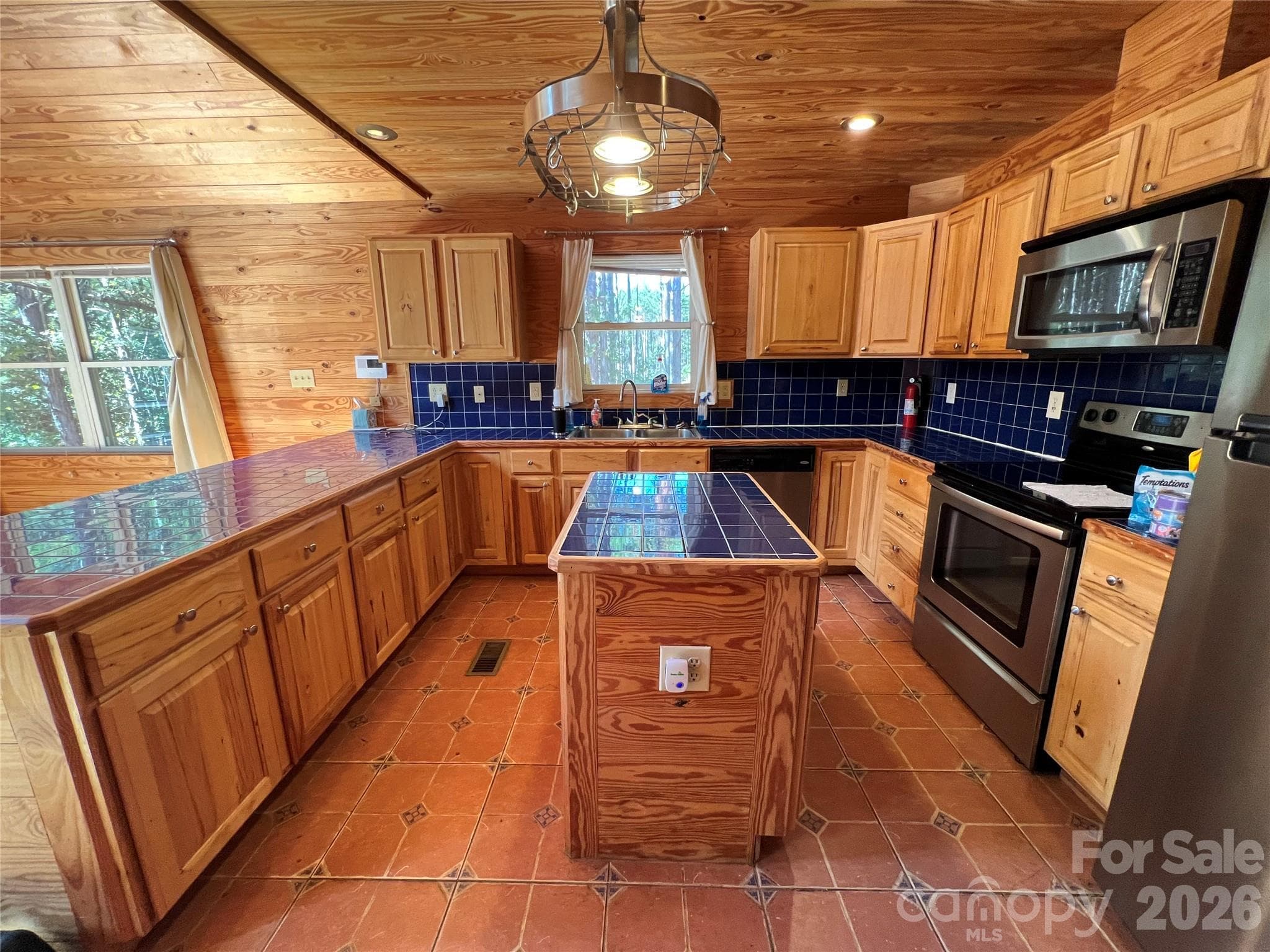 Single Family Residence at 651 Dills Road, Rutherfordton, photo 6 of 46