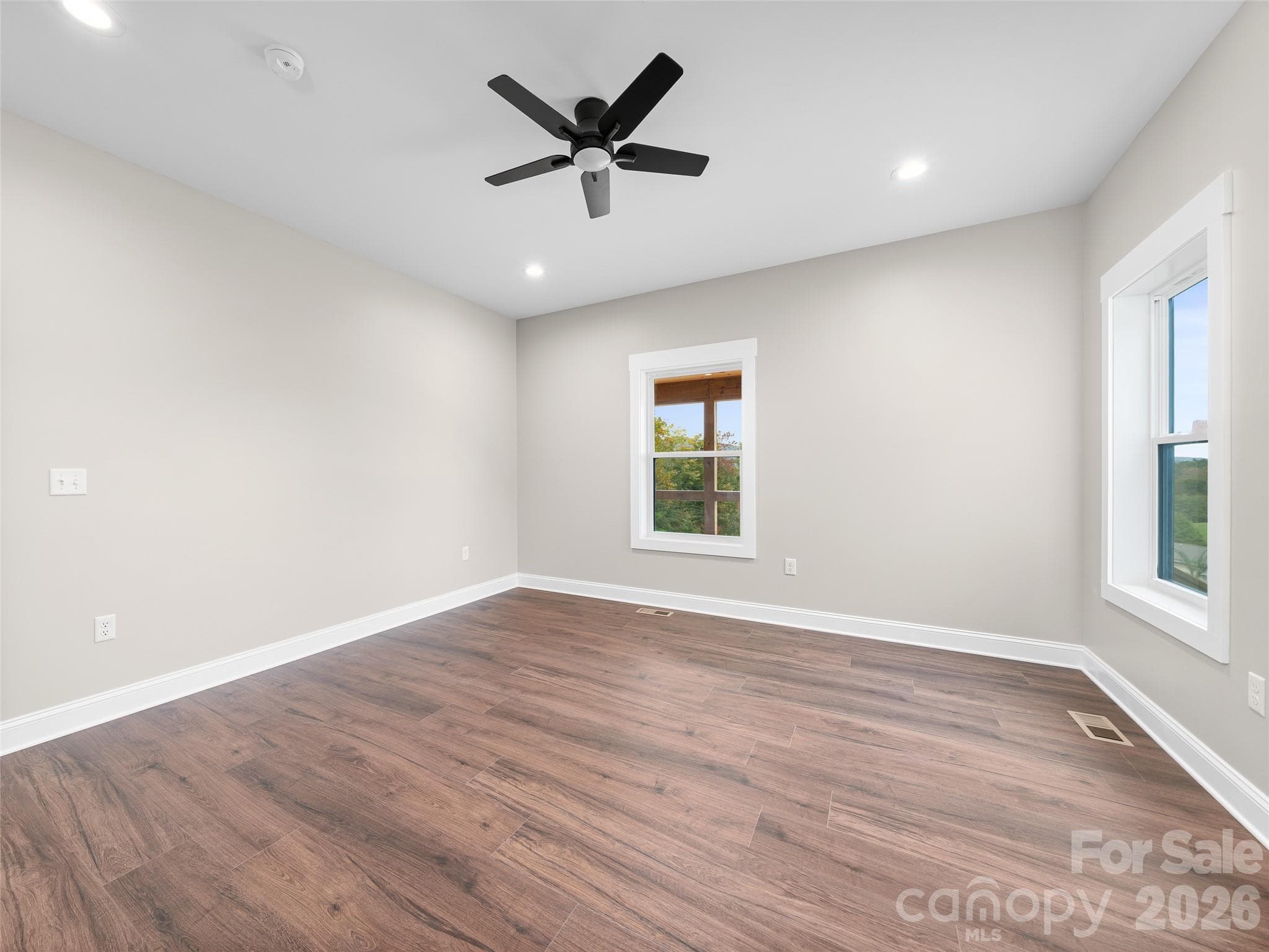 Single Family Residence at 110 Shangrila Trail, Spruce Pine, photo 18 of 45