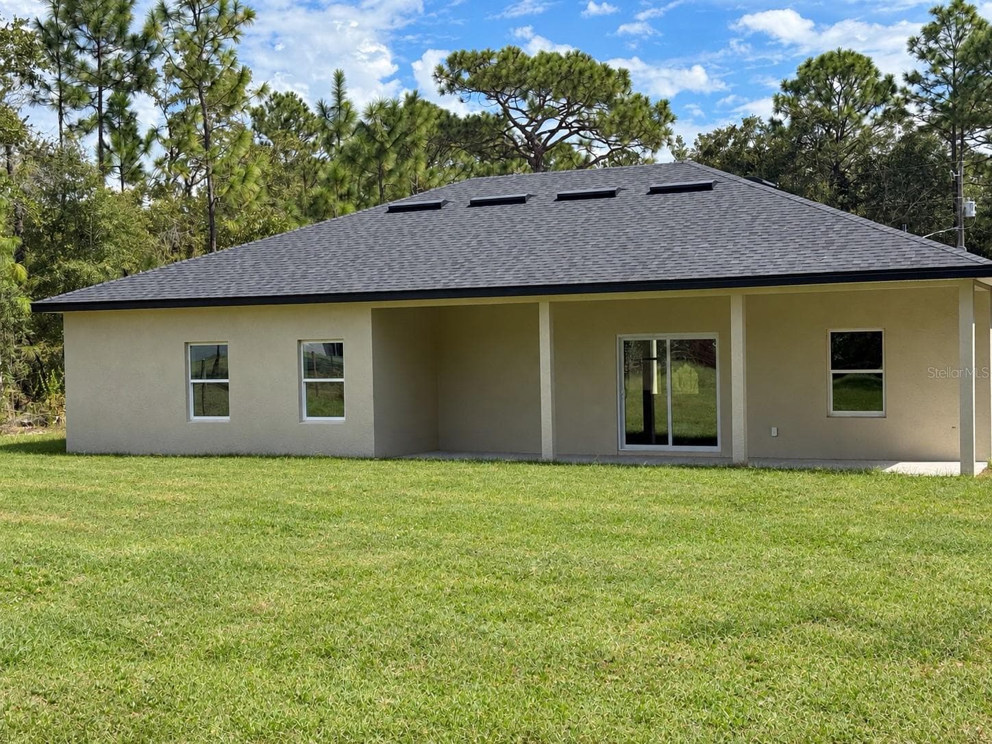 Single Family Residence at 730 W HUMMINGBIRD DR, CITRUS SPRINGS, photo 2 of 23