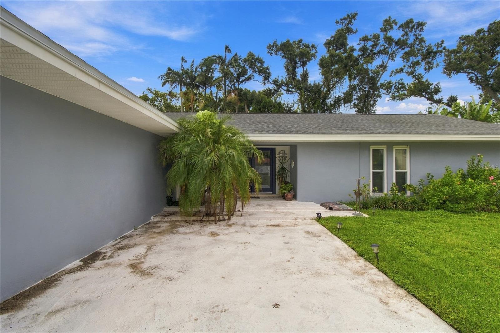 Single Family Residence at 2168 KENT AVE, CLEARWATER, photo 3 of 71