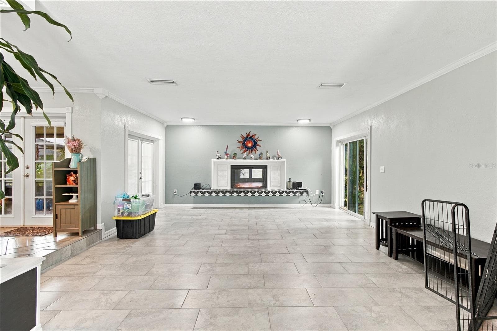 Single Family Residence at 2168 KENT AVE, CLEARWATER, photo 10 of 71