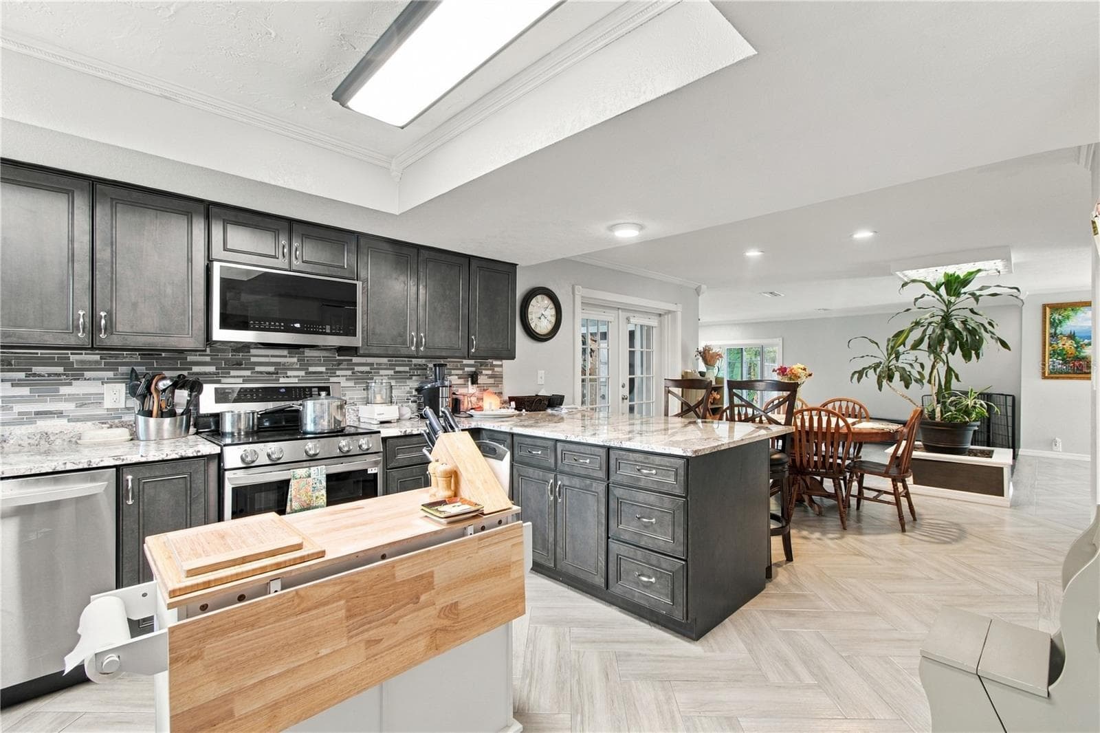 Single Family Residence at 2168 KENT AVE, CLEARWATER, photo 16 of 71
