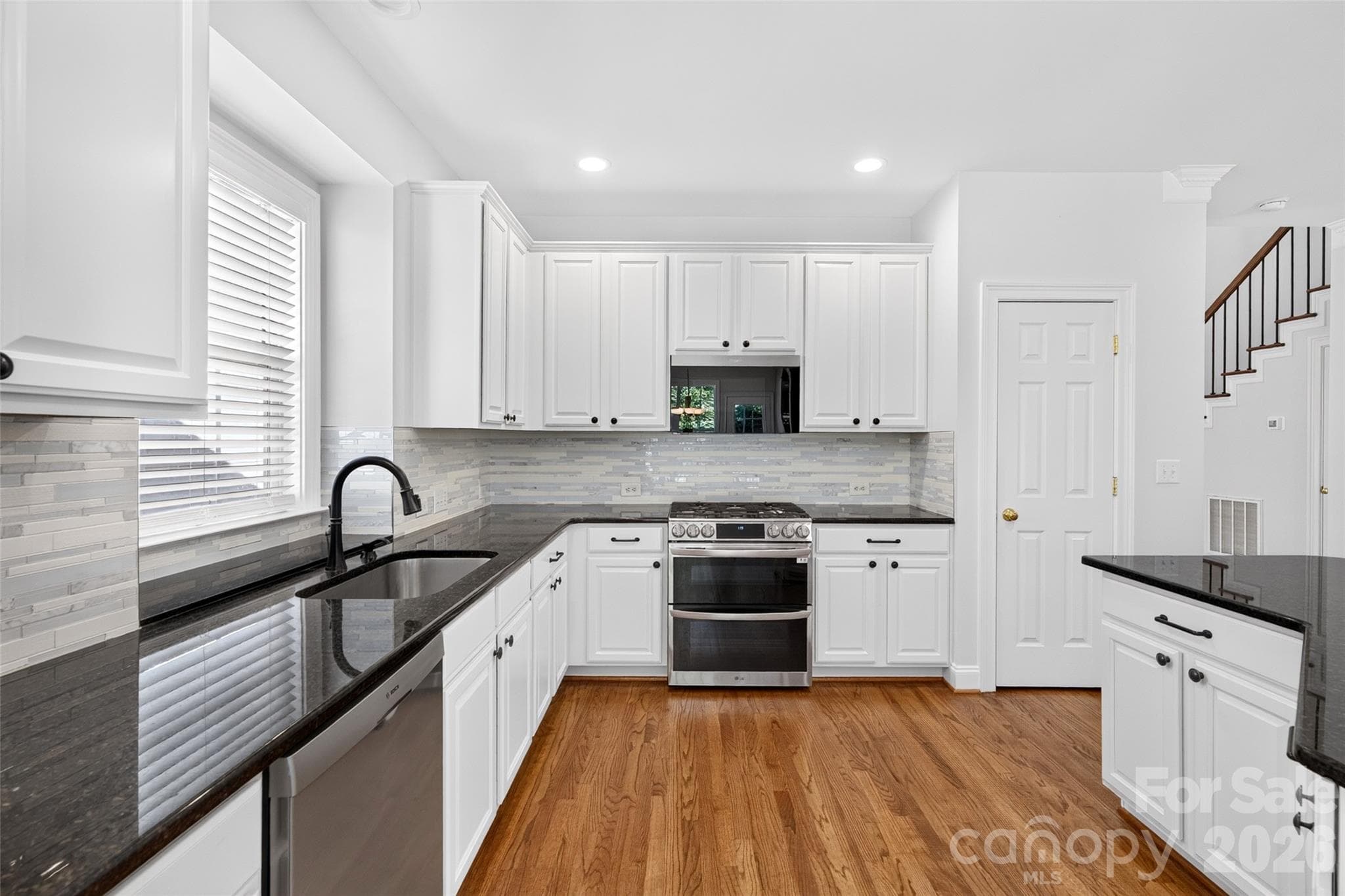 Kitchen - 231 Fairview Lane, Davidson
